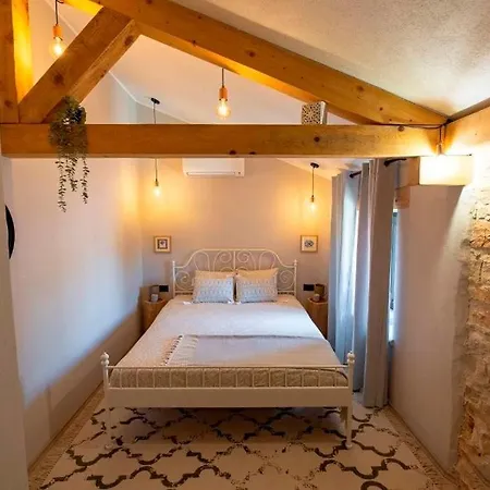 Eglis By Istrialux *