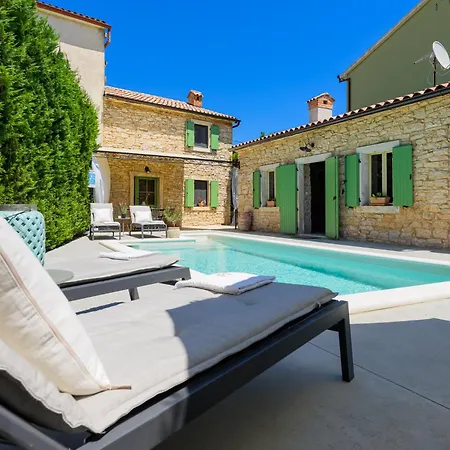 Eglis By Istrialux *